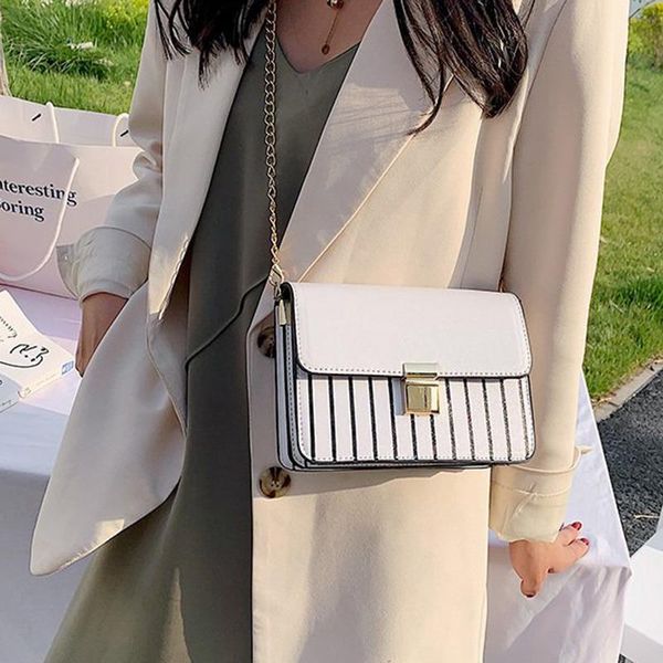 striped pu leather women's messenger bag fashion new mini clamshell square bag luxury chain shoulder
striped pu leather women's messenger bag fashion new mini clamshell square bag luxury chain shoulder