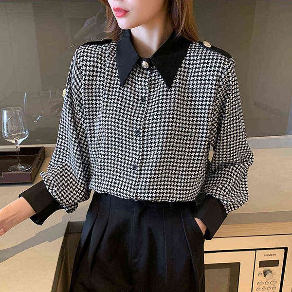 casual dresses 2022 spring versatile plaid shirt women's niche dign shirt top, Black;gray
casual dresses 2022 spring versatile plaid shirt women's niche dign shirt top, Black;gray