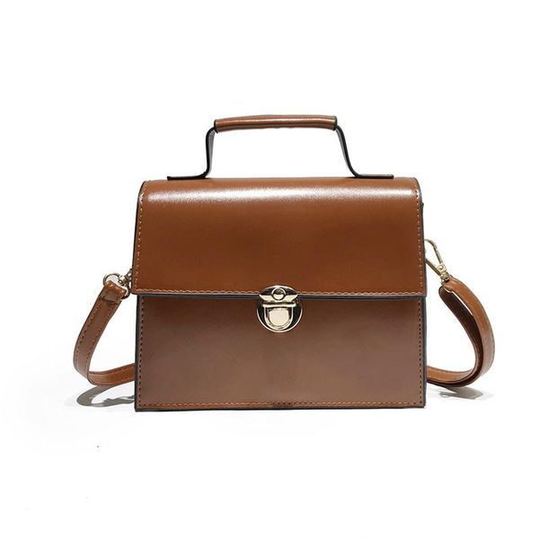 ttou personality lock small square package korean version of the new stylish simple flip shoulder bag
ttou personality lock small square package korean version of the new stylish simple flip shoulder bag