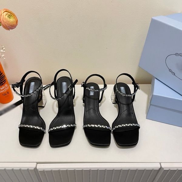 2022 summer classic high heel sandal party fashion women's dance shoes designer electroplated heel shoes women's shoes large size, Black
2022 summer classic high heel sandal party fashion women's dance shoes designer electroplated heel shoes women's shoes large size, Black