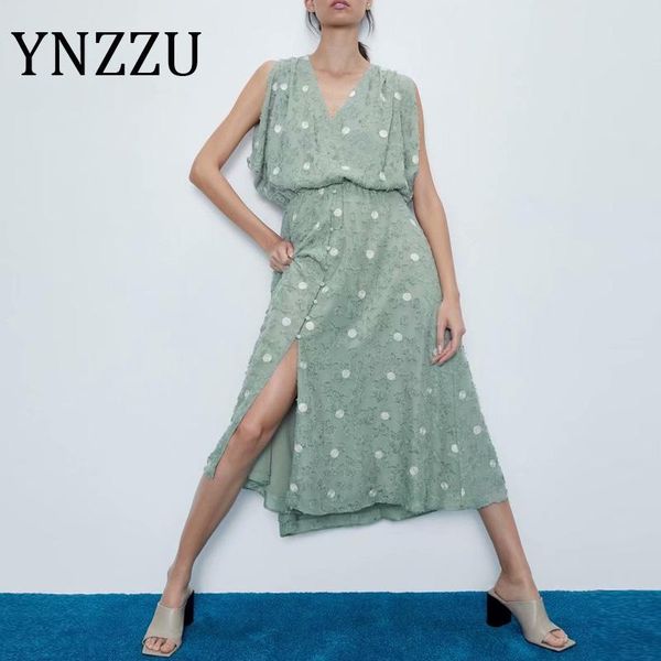 ynzzu elegant polka dot texture midi dress women 2021 fashion v neck high waist chic party dresses vestidos ad485, Black;gray
ynzzu elegant polka dot texture midi dress women 2021 fashion v neck high waist chic party dresses vestidos ad485, Black;gray