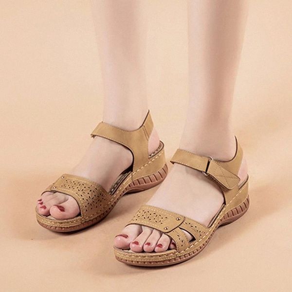 new summer women sandals soft three color stitching ladies sandals comfortable flat sandals open toe beach shoes woman footwear #ah9t, Black
new summer women sandals soft three color stitching ladies sandals comfortable flat sandals open toe beach shoes woman footwear #ah9t, Black