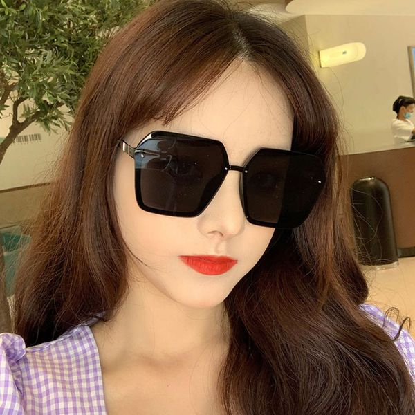 women's version 2020 korean new sunglasses ins fashion square large frame face small net red polarized sunglasses women, White;black
women's version 2020 korean new sunglasses ins fashion square large frame face small net red polarized sunglasses women, White;black