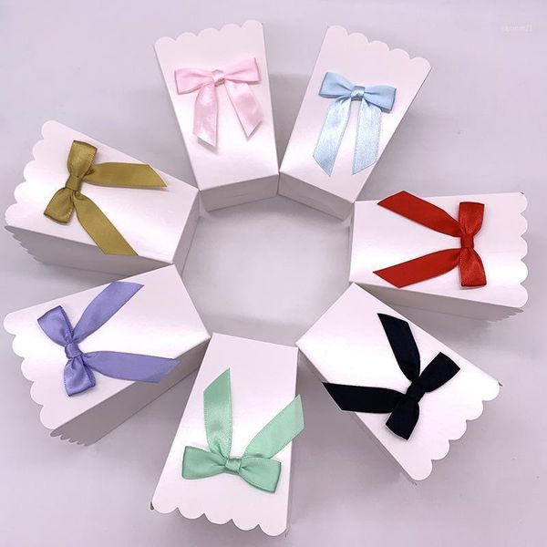12pcs mini color paper popcorn boxes with bow favors box baby shower new year birthday party movie treat decor table supplies1
12pcs mini color paper popcorn boxes with bow favors box baby shower new year birthday party movie treat decor table supplies1
