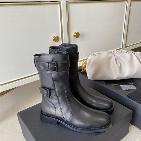 boots genuine leather autumn for women flats boot fashion designer brand cowhide shoes hight quality female black winter bootie1
boots genuine leather autumn for women flats boot fashion designer brand cowhide shoes hight quality female black winter bootie1