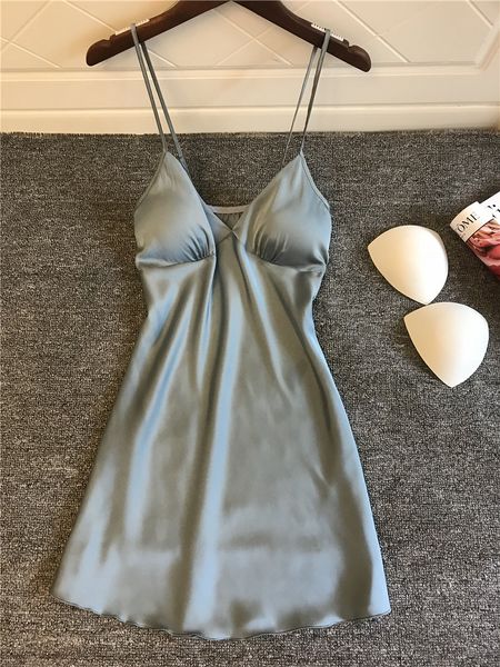 women's sleepwear nightgown summer night dress silk satin sleepshirts nightie sleeveless night gown with chest pad, Black;gray
women's sleepwear nightgown summer night dress silk satin sleepshirts nightie sleeveless night gown with chest pad, Black;gray