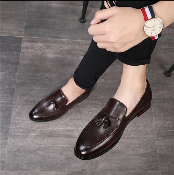 models italian luxury designer leather dress shoes leather wedding party men shoes fashion loafers heel shoes eu39-47, Black
models italian luxury designer leather dress shoes leather wedding party men shoes fashion loafers heel shoes eu39-47, Black