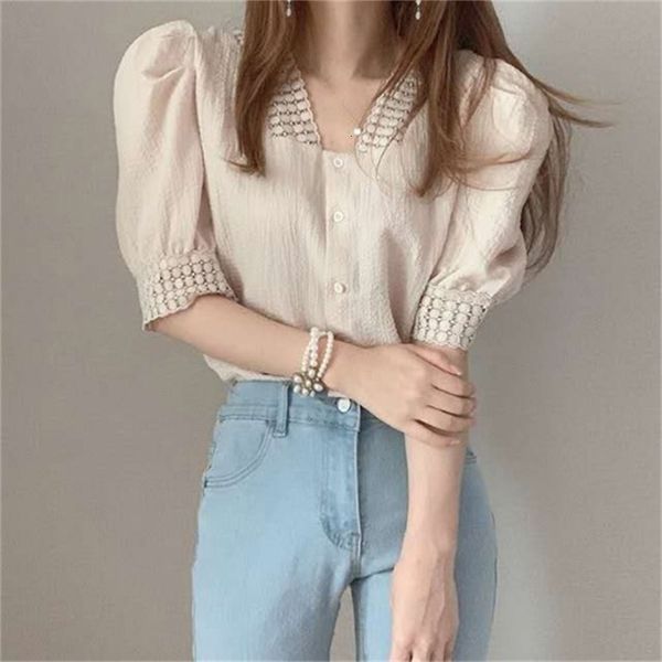 2021 new sweet solid women's shirts low-necked lace trimmings puff half sleeve blouse short korean style shirt spring qhx2, White
2021 new sweet solid women's shirts low-necked lace trimmings puff half sleeve blouse short korean style shirt spring qhx2, White