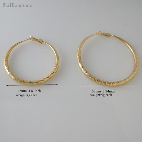 foromance/new cute carved with lines pattern two sizes yellow gold gp hoop 1.8"/ 2.24" earring, Golden;silver
foromance/new cute carved with lines pattern two sizes yellow gold gp hoop 1.8"/ 2.24" earring, Golden;silver