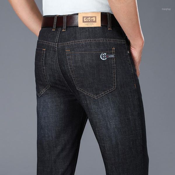 2020 spring and summe light blue men's business classic leisure jeans basic styles straight pant quality plus size 28-421
2020 spring and summe light blue men's business classic leisure jeans basic styles straight pant quality plus size 28-421
