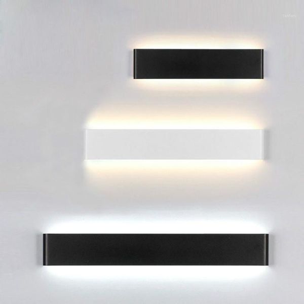 modern simple led aluminum wall lamp stairs aisle light bedroom bedside lamp living room background bathroom wall sconce1
modern simple led aluminum wall lamp stairs aisle light bedroom bedside lamp living room background bathroom wall sconce1