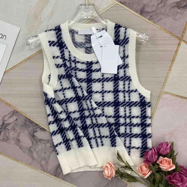 women's sweaters women s knits & tees luxury cardigan pullover vest casual knit short sleeve summer fashion wear classic pattern lady, White;black
women's sweaters women s knits & tees luxury cardigan pullover vest casual knit short sleeve summer fashion wear classic pattern lady, White;black