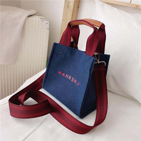 autumn and winter 2020 new denim portable single shoulder bag simple broadband messenger bag multi-function lunch box
autumn and winter 2020 new denim portable single shoulder bag simple broadband messenger bag multi-function lunch box