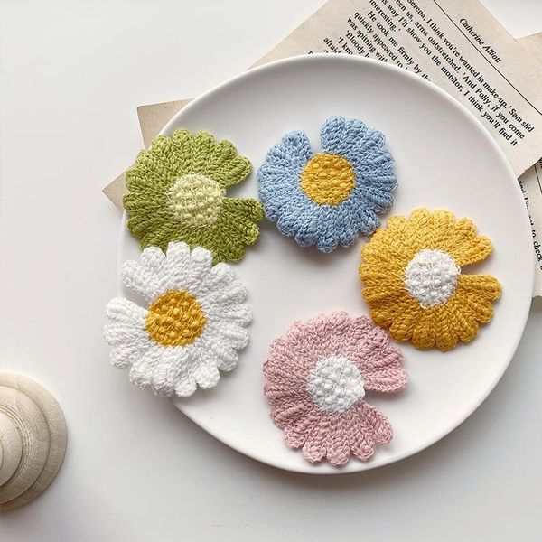 hair accessories 2021 korea style simple sweet cute ins knitted wool daisy flower trendy clip for girl fashion accessories1, Slivery;white
hair accessories 2021 korea style simple sweet cute ins knitted wool daisy flower trendy clip for girl fashion accessories1, Slivery;white
