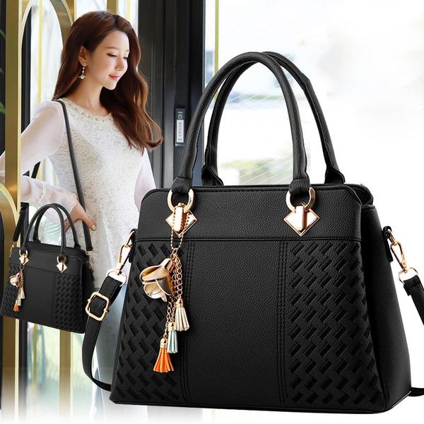women leather handbags women messenger bags designer crossbody bag bolsa handle bags tote shoulder female black
women leather handbags women messenger bags designer crossbody bag bolsa handle bags tote shoulder female black