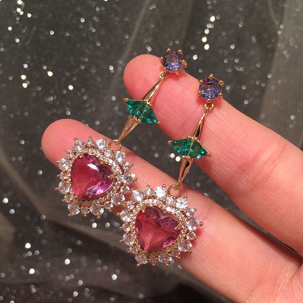 pink love earrings personality green leaves transparent super flash temperament elegant sweet s925 silver needle purple earrings
pink love earrings personality green leaves transparent super flash temperament elegant sweet s925 silver needle purple earrings