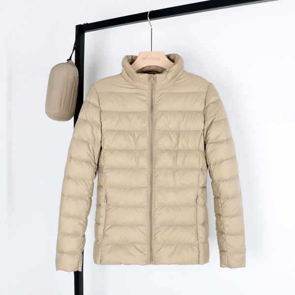 2021 new women's jackets ultra light duck down women matt fabric lightweight coat warm female windbreaker parka plus coats azox, Black
2021 new women's jackets ultra light duck down women matt fabric lightweight coat warm female windbreaker parka plus coats azox, Black