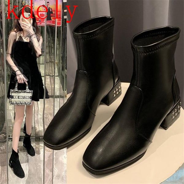 boots 2021 autumn and winter women's solid color diagonal zipper european ladies shoes fashion heel, Black
boots 2021 autumn and winter women's solid color diagonal zipper european ladies shoes fashion heel, Black