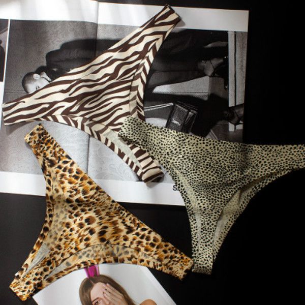 для женщин sexy g-strings женщин sexy leopard печати малоэтажное underwears ladies one piece бесшовные трусы девушки способа горячий продава, Black;white
для женщин sexy g-strings женщин sexy leopard печати малоэтажное underwears ladies one piece бесшовные трусы девушки способа горячий продава, Black;white