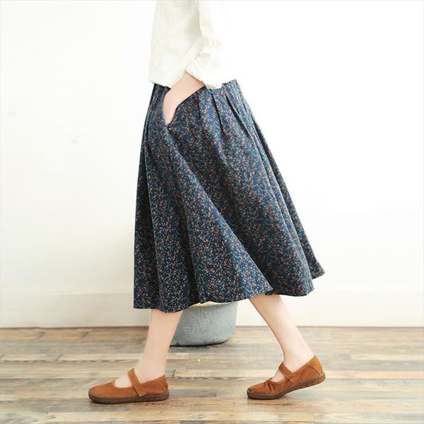 gentle romantic small floral flowers print pleated skirt saia mori girl 2018 new drop shipping good quality, Black
gentle romantic small floral flowers print pleated skirt saia mori girl 2018 new drop shipping good quality, Black