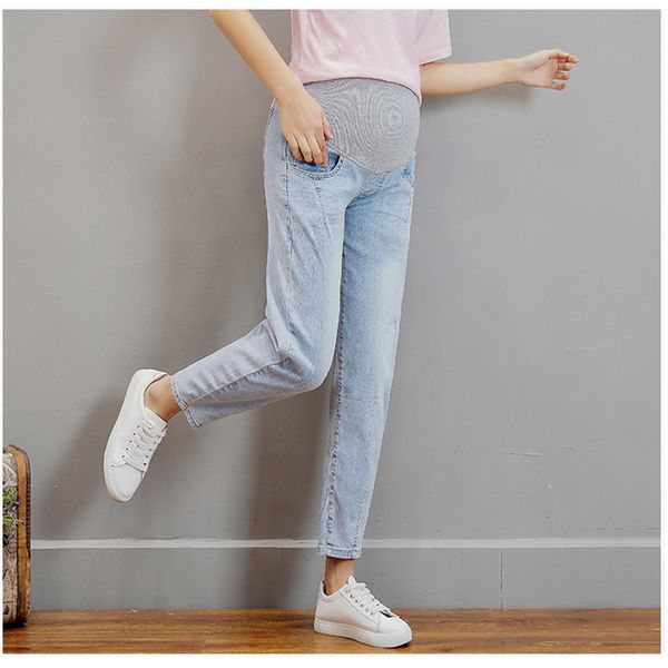 2020 new vintgae washed denim maternity jeans for pregnant women clothes elastic waist belly loose pants pregnancy clothing lj201119, White
2020 new vintgae washed denim maternity jeans for pregnant women clothes elastic waist belly loose pants pregnancy clothing lj201119, White