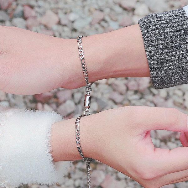 charm bracelets 2021 fashion magnet couple bracelet for lovers stainless steel braslet 4 styles adjustable link chain braclet partner brazal, Golden;silver
charm bracelets 2021 fashion magnet couple bracelet for lovers stainless steel braslet 4 styles adjustable link chain braclet partner brazal, Golden;silver