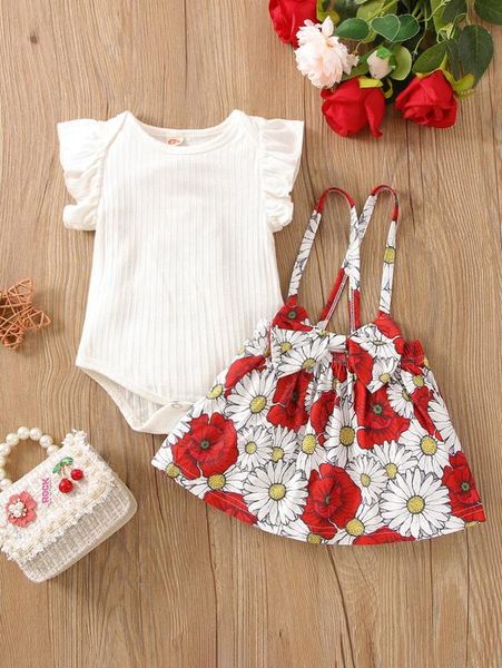 baby ruffle trim bodysuit & allover floral print bow front pinafore skirt she, White
baby ruffle trim bodysuit & allover floral print bow front pinafore skirt she, White