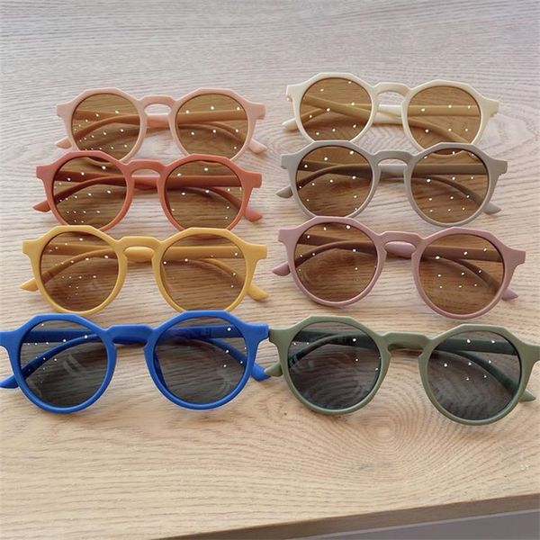 fashion children sunglasses retro sun glasses kids eyeglasses anti-uv spectacles irregular ornamental adumbral a++, White;black
fashion children sunglasses retro sun glasses kids eyeglasses anti-uv spectacles irregular ornamental adumbral a++, White;black