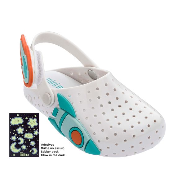 mini melissa 2020 luminous girls and boy sandal children breathable non-slippery beach slippers summer jelly shoes 1007, Black;red
mini melissa 2020 luminous girls and boy sandal children breathable non-slippery beach slippers summer jelly shoes 1007, Black;red