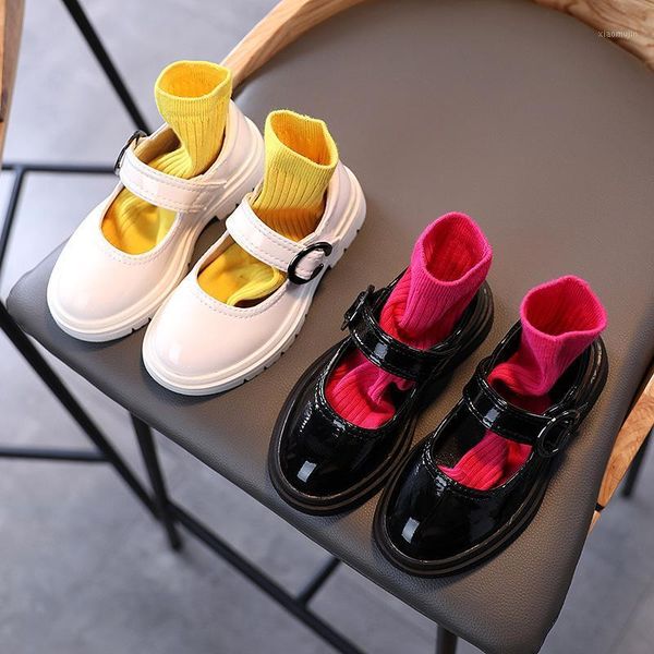 flat shoes black leather for girl pointed toe princess sneakers 2021 spring children stage show black1, Black;grey
flat shoes black leather for girl pointed toe princess sneakers 2021 spring children stage show black1, Black;grey