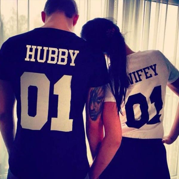 мода hubby wifey 01 пара t shirt 2020 летние любовники t shirt женщины мужчины смешной письмо печати рубашки подарки для любимых, White
мода hubby wifey 01 пара t shirt 2020 летние любовники t shirt женщины мужчины смешной письмо печати рубашки подарки для любимых, White