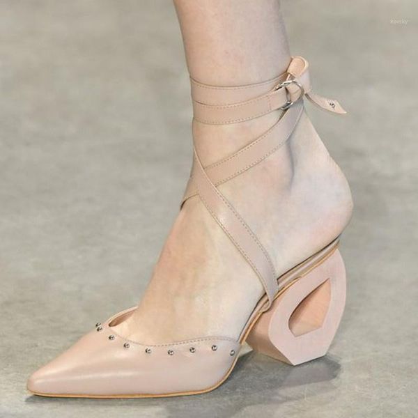 ankle boots women brand women shoes fashion botas hombre new designer bota feminina trend botas mujer rome cool zapatos de mujer1, Black
ankle boots women brand women shoes fashion botas hombre new designer bota feminina trend botas mujer rome cool zapatos de mujer1, Black