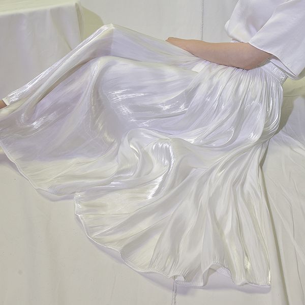 silk satin skirt long woman 2019 casual women skirt pleated korean style chiffon beach summer skirts womens with elastic waist 1014, Black
silk satin skirt long woman 2019 casual women skirt pleated korean style chiffon beach summer skirts womens with elastic waist 1014, Black