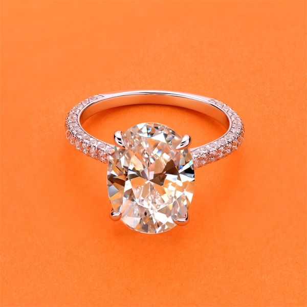 ainuoshi luxury 5 carat oval cut engagement ring for women 925 sterling silver ring wedding promise ring bridal jewelry y200106, Slivery;golden
ainuoshi luxury 5 carat oval cut engagement ring for women 925 sterling silver ring wedding promise ring bridal jewelry y200106, Slivery;golden