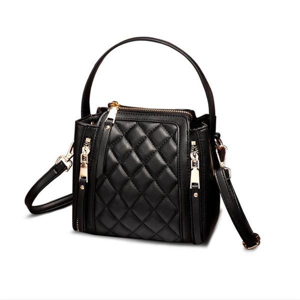 rhombus bag female new wave korean version of the oblique span portable bucket bag leather small black
rhombus bag female new wave korean version of the oblique span portable bucket bag leather small black