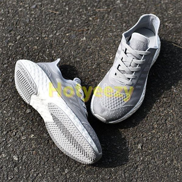 treeperi basf runner 711 cool grey sneakers men women running shoes sport trainers us 7 eur 40 for men 
treeperi basf runner 711 cool grey sneakers men women running shoes sport trainers us 7 eur 40 for men