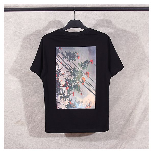 2021 summer new tees men women flowers printed 1:1 o-neck t-shirt 100% cotton t shirts d0ag, White;black
2021 summer new tees men women flowers printed 1:1 o-neck t-shirt 100% cotton t shirts d0ag, White;black