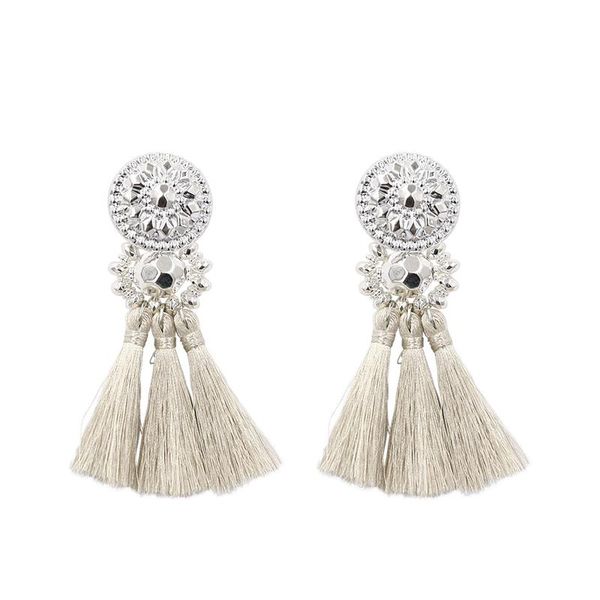 new fashion silver/gold tassel earrings for women handmade bohemia vintage beads earring ethnic fringe drop earring jewelry
new fashion silver/gold tassel earrings for women handmade bohemia vintage beads earring ethnic fringe drop earring jewelry