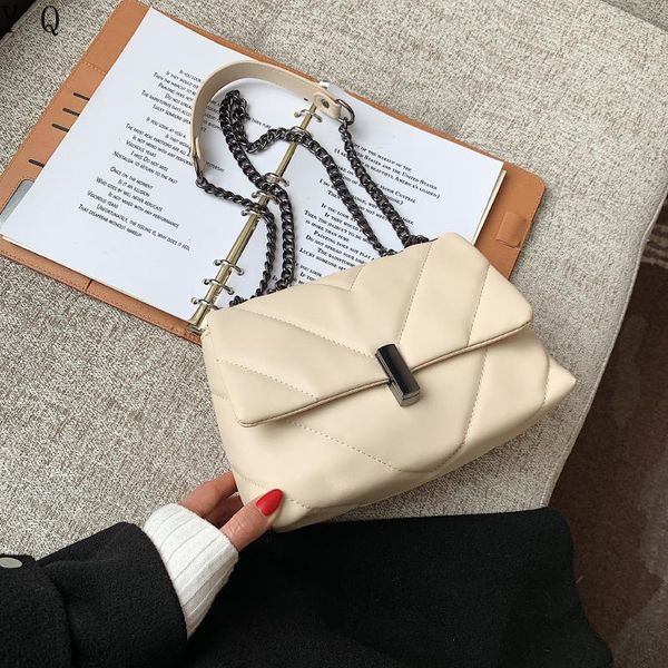 2021 winter new ladies shoulder bag fashion chain bag ladies casual messenger luxury designer handbag women's
2021 winter new ladies shoulder bag fashion chain bag ladies casual messenger luxury designer handbag women's
