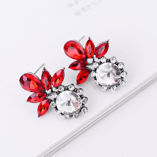 LUBOV Colorful Acrylic Stone Flower Design Stud Earrings Fashion Rhinestone Decoration Piercing Earrings Women Party Jewelry, Golden;silver
LUBOV Colorful Acrylic Stone Flower Design Stud Earrings Fashion Rhinestone Decoration Piercing Earrings Women Party Jewelry, Golden;silver