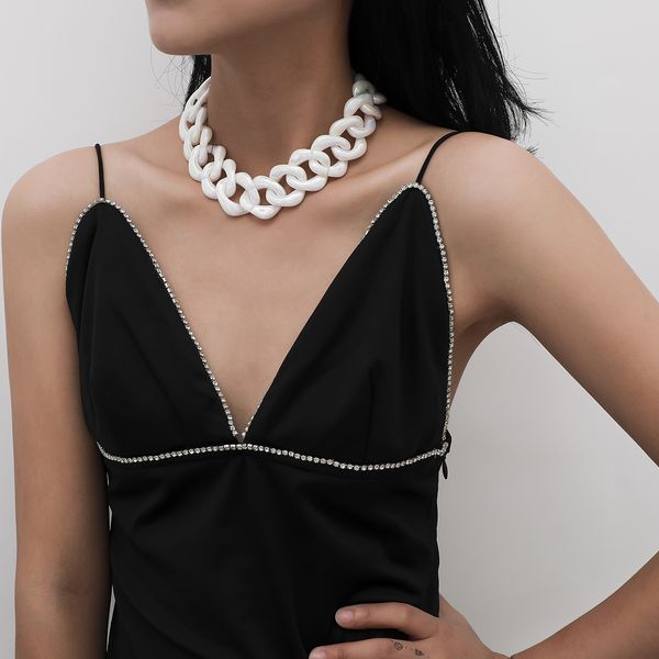 women pearl necklace fashio baroque imitation pearl chain necklace women chokers collares necklace holiday romantic gift fashion jewelry, Silver
women pearl necklace fashio baroque imitation pearl chain necklace women chokers collares necklace holiday romantic gift fashion jewelry, Silver