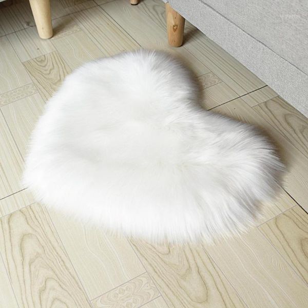 carpets imitation wool lovely girl series heart-shaped soft carpet, about 6cm plush floor mat, living room bedroom love pad1
carpets imitation wool lovely girl series heart-shaped soft carpet, about 6cm plush floor mat, living room bedroom love pad1