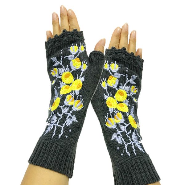 new mittens handmade women' autumn flower warm woolen knitted winter gloves half finger embroidery gloves 201020, Blue;gray
new mittens handmade women' autumn flower warm woolen knitted winter gloves half finger embroidery gloves 201020, Blue;gray