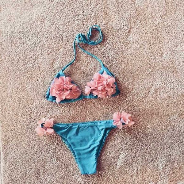 women's hanging neck petal 3d flower bikini set breathable comfortable two-piece swimwear beachwear swimsuit, White;black
women's hanging neck petal 3d flower bikini set breathable comfortable two-piece swimwear beachwear swimsuit, White;black