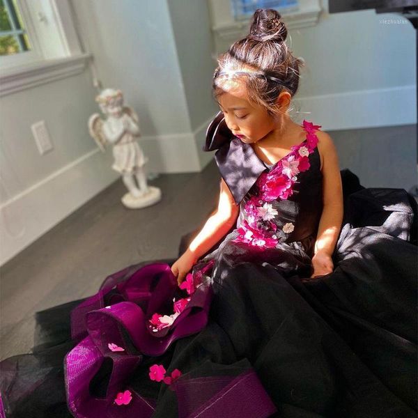 girl's dresses black lace beaded 2021 flower girl v neck ruffles tier ball gown kids pageant communion dress1, Red;yellow
girl's dresses black lace beaded 2021 flower girl v neck ruffles tier ball gown kids pageant communion dress1, Red;yellow