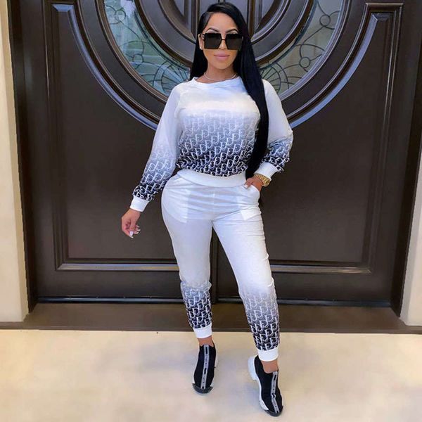 piece of new women's printed two leisure sportswear set in autumn and winter 2020, Gray
piece of new women's printed two leisure sportswear set in autumn and winter 2020, Gray