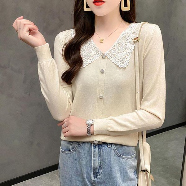 spring and autumn retro lace v-neck women's long sleeved knitwear elegant city office lady sweater coat, White
spring and autumn retro lace v-neck women's long sleeved knitwear elegant city office lady sweater coat, White