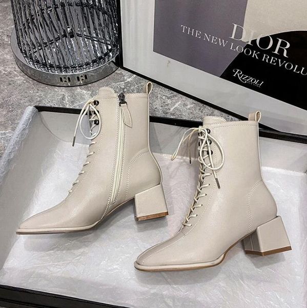thick heel mid-tube short boots women 2020 new winter net red thin thin boots square toe lace mid-heel boots, Black
thick heel mid-tube short boots women 2020 new winter net red thin thin boots square toe lace mid-heel boots, Black