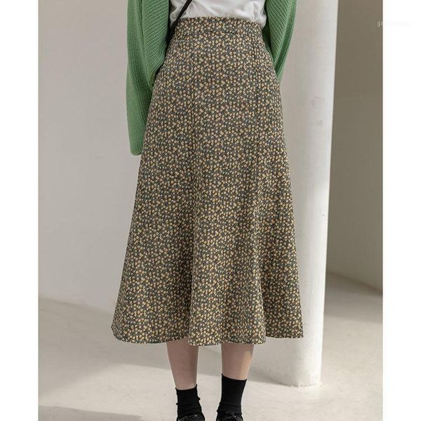 women 2021 autumn winter vintage floral print midi skirt female fashion high waist casual slim skirt corduroy a-line a3181, Black
women 2021 autumn winter vintage floral print midi skirt female fashion high waist casual slim skirt corduroy a-line a3181, Black