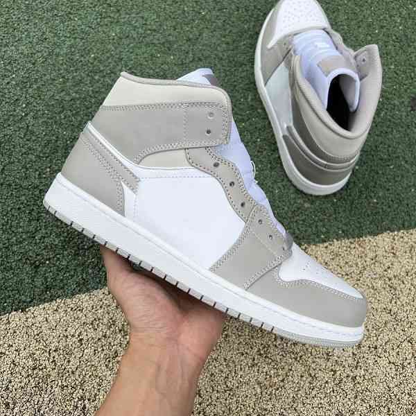 jumpman 1 1s mens women basketball shoes element sail light bone black particle grey green patent bred hyper royal university blue bordeaux{
jumpman 1 1s mens women basketball shoes element sail light bone black particle grey green patent bred hyper royal university blue bordeaux{